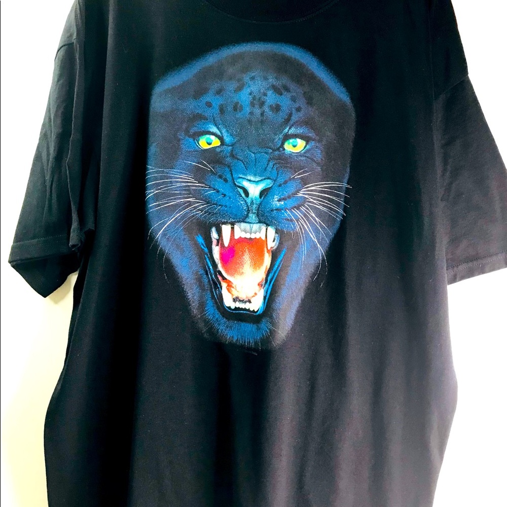 Black panther big cat roaring tshirt NEW Unisex size XL